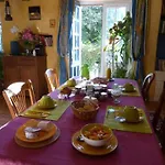 L'echappee Belle Perigord Bed & Breakfast 3*
