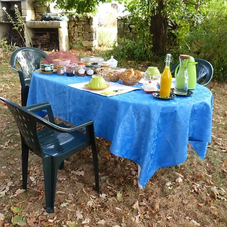 Bed & Breakfast L'echappee Belle Perigord 3*