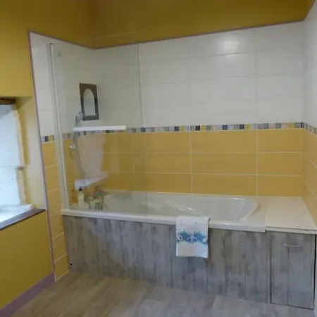 L'echappee Belle Perigord 3* Cercles