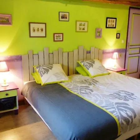 L'echappee Belle Perigord 3* Cercles