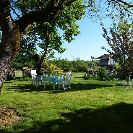 Bed & Breakfast L'echappee Belle Perigord 3*