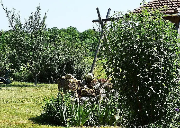 L'echappee Belle Perigord 3* Cercles