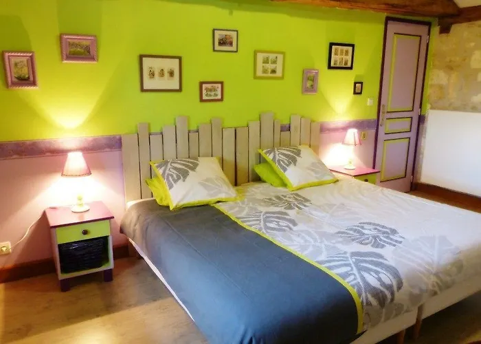 L'echappee Belle Perigord 3* Cercles